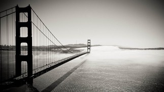 golden_gate_bridge-bw